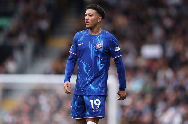 记者：罗马与桑乔经纪人对话不顺利，不少人已厌烦怀疑和犹豫